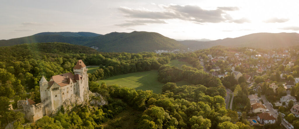 Grünraum rund um Burg Liechtenstein 
